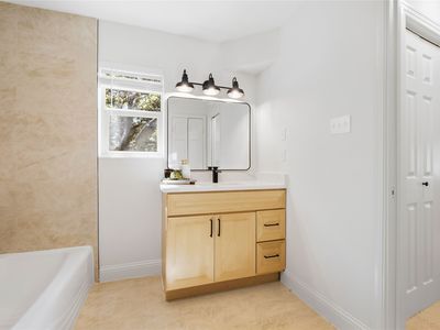 516 Caduceus Ln