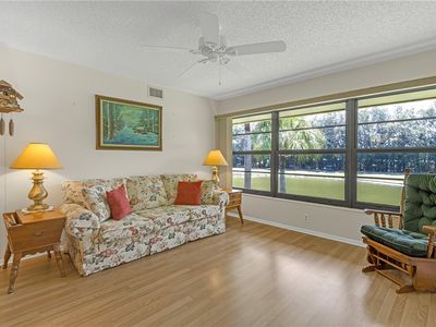 12 Plantation Dr APT 205