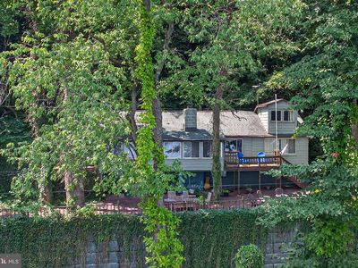 3390 Green Branch Rd