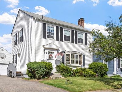 21 Brookwood Rd