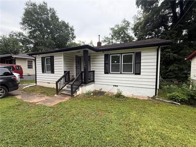 1001 Moreland Dr SE