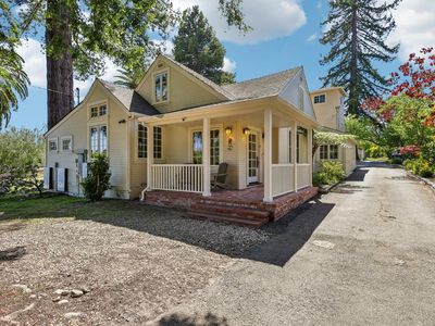 4190 Hessel Road