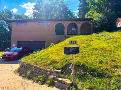 423 Rosemont Ave