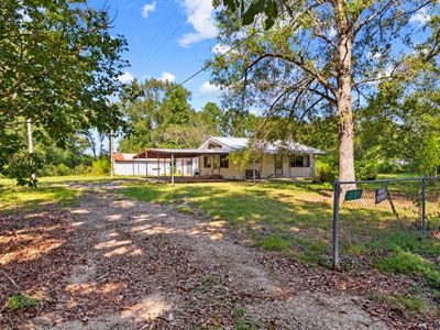 2707 Happy Valley Ln