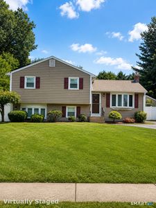 42 Shelley Lane