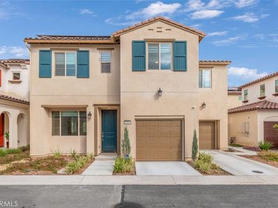 1945 S Pepper Tree Ln