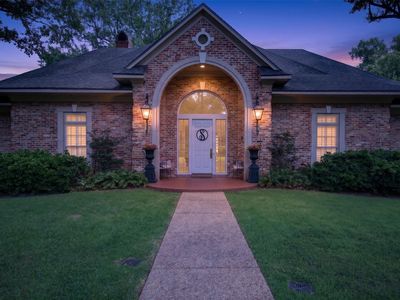 750 Chinquapin Dr