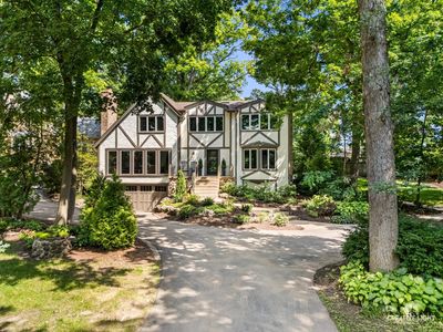 641 Lake Rd