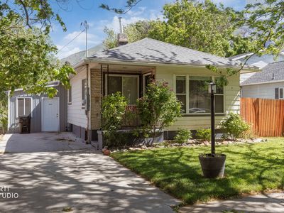 146 W 200th St N