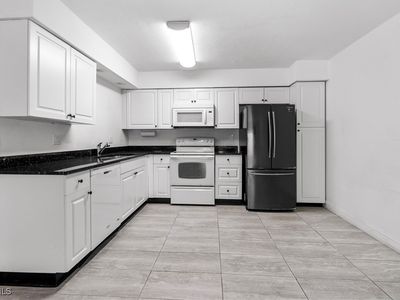 1100 Pondella Rd APT 908