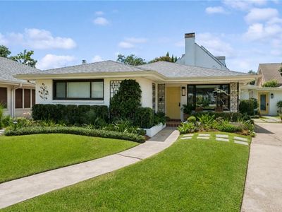13 Central Dr