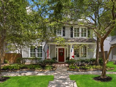 18 Courtland Green St