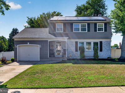 Property at 122 Woodbridge Rd, Marlton, NJ