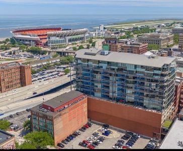 701 W Lakeside Ave APT 503