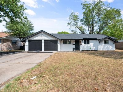 Property at 316 NW Wintercrest Rd, Burleson, TX