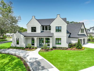 2905 Parkland Dr