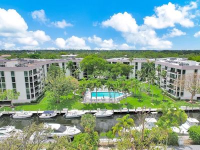 1101 River Reach Dr #417