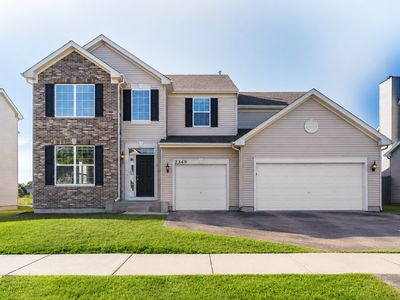 2349 Mayfield Dr