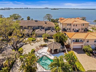 2087 Edgewater Dr APT C