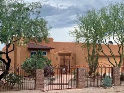 1843 Rosalia Ct