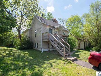 2005 7th Ave