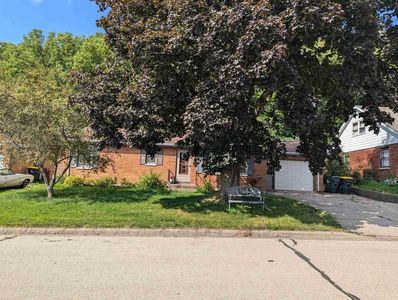 1017 East Bluff Street