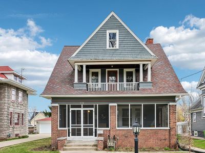 136 Teddy Ave AVENUE