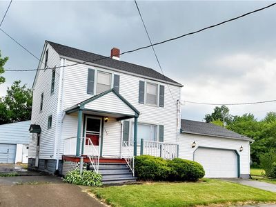 1059 W 14th St