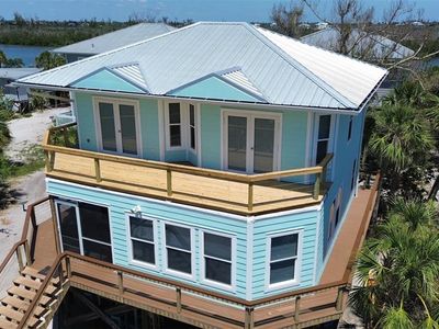 8152 Little Gasparilla Is