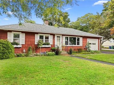 30 Farnum Rd