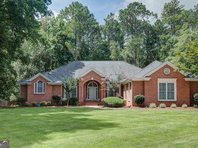 115 Stonehaven Dr