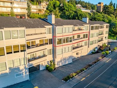 402 Boulevard #202