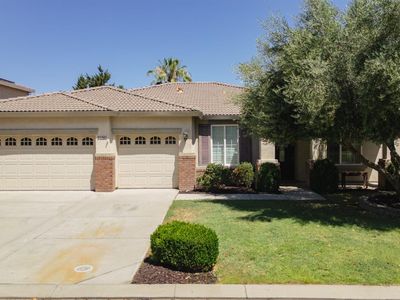 9150 Hunters Creek Way