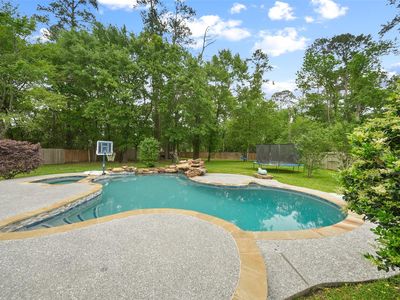 14014 Lakewood Crossing Blvd