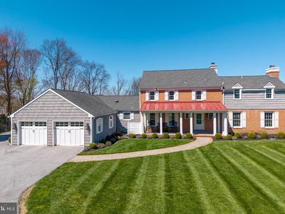 812 Hessian Cir