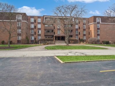 129 S Spruce Ave APT 104