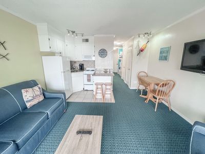 6102 Seawall Blvd #370
