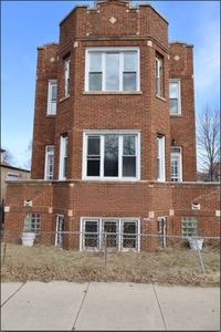 1900 W Garfield Blvd