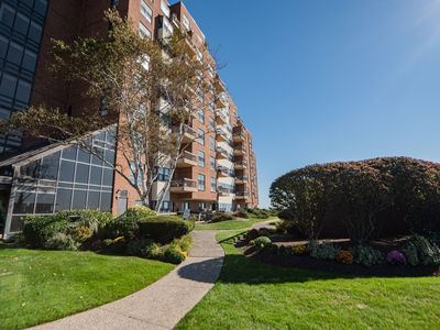 1 Seal Harbor Rd APT 601