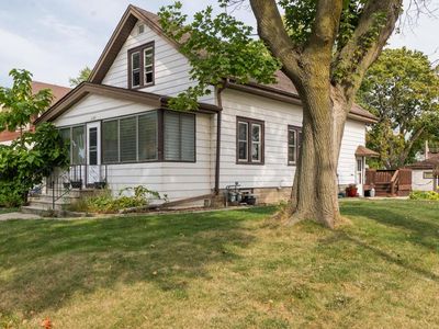 2184 South 90th STREET