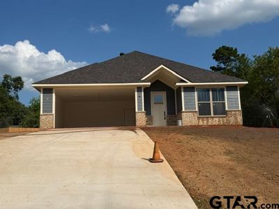 107 Silvey Dr