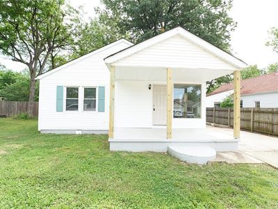 Property at 804 N Catalpa St, Dexter, MO