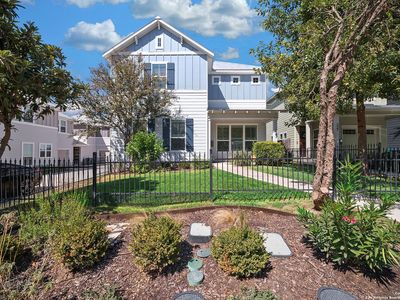 223 CLAREMONT AVE
