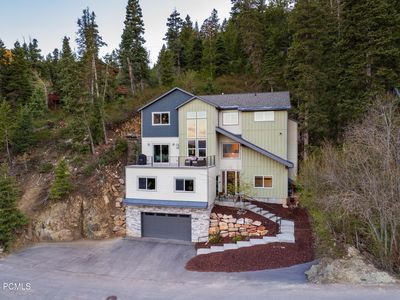 110 Paradise Rd