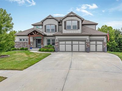 1208 N Silverleaf Ct