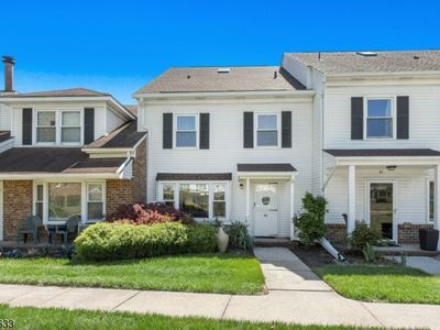 44 Tisbury Ct