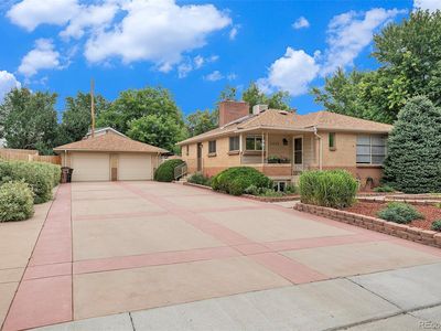 5635 Wellington Parkway