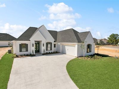 582 Night Heron Ln