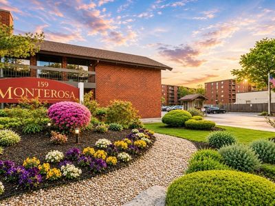 159 Main St APT 44C