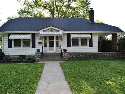 1537 S Maywood Ave